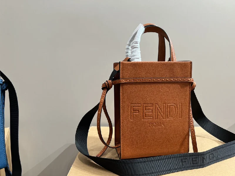 Fendi bags with a detachable camera holder for photography enthusiastsLuxury Bags Fendi 296