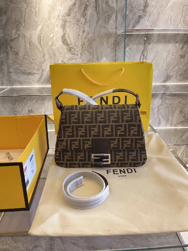 Fendi handbags with a biodegradable leather alternative for an eco - conscious choiceNew Arrival Bags Fendi 201