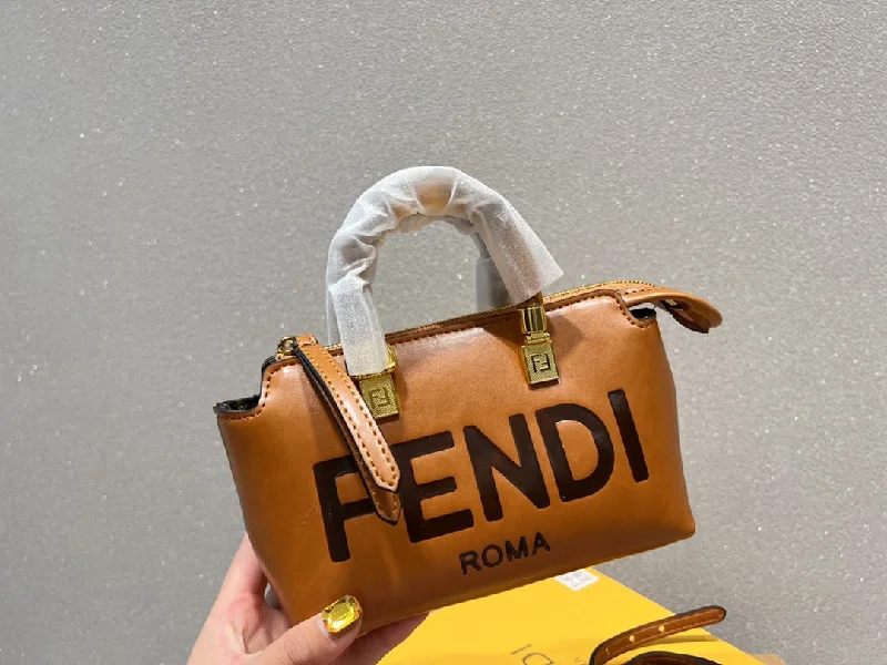 Fendi By The Way bags with a contrast - colored interior for visual interestNew Lux Bags Fendi 275