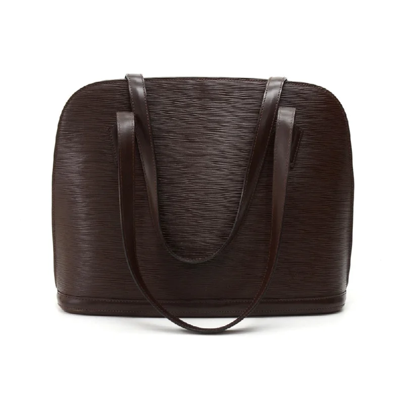 Ladies Louis Vuitton shoulder bags with a single - handle silhouetteLussac Epi Leather Shoulder Bag