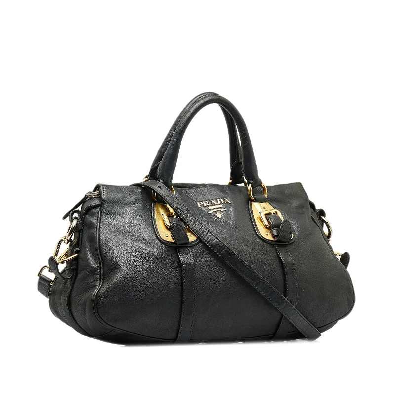 Prada Cleo bags with a detachable coin purse for added functionalityPrada Vitello Daino Satchel (SHG-DWxQmb)