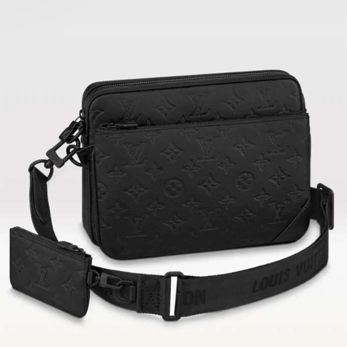 Louis Vuitton tote bags with a spacious interior and multiple pocketsLouis Vuitton LV Unisex Trio Messenger Bag Black Calf Leather Cowhide