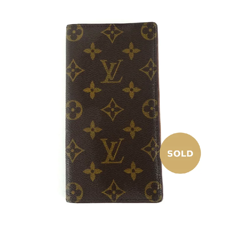 Louis Vuitton handbags with a beaded trim for a touch of glamourBifold Monogram Canvas Long Wallet