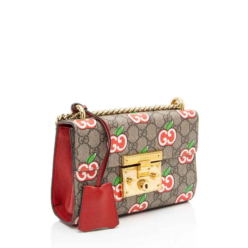 Gucci Dionysus bags for women with tiger - head claspsGucci GG Supreme Apple Padlock Small Shoulder Bag (ye70dk)