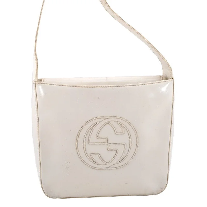 Women Gucci bags with a snap - button closure and a decorative charmAuthentic GUCCI Vintage SOHO Shoulder Hand Bag Purse Enamel White Junk 0865J