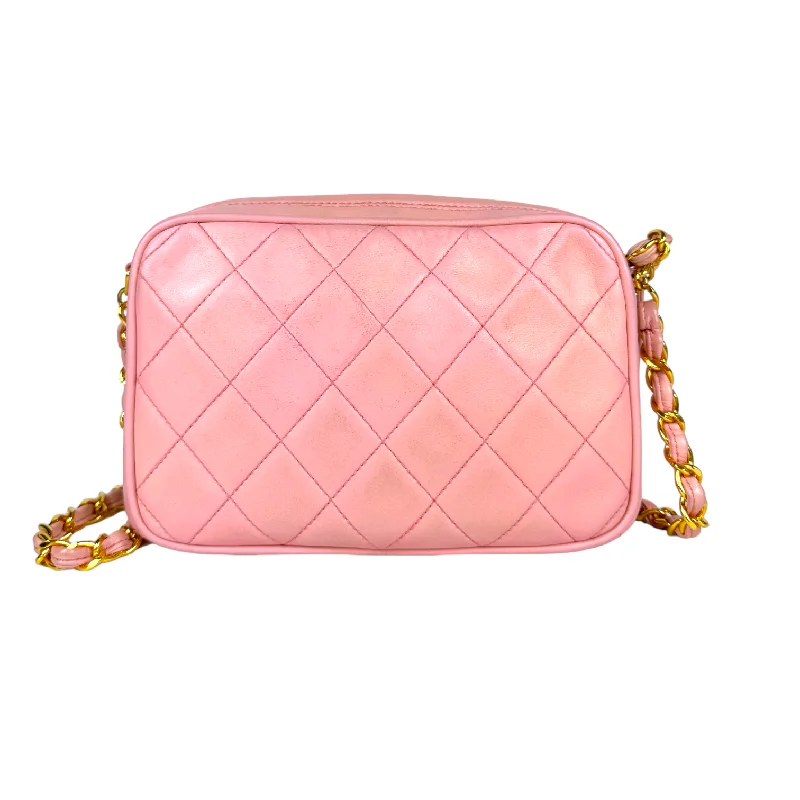 Chanel classicChanel Camera Bag Small Pink Lambskin Gold