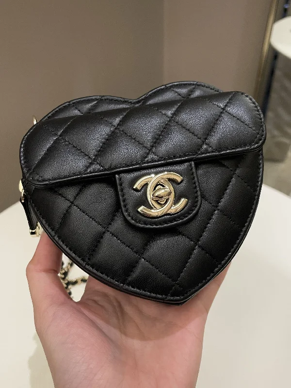 Chanel Handbag with Adjustable Strap for ComfortChanel 22S Heart Bag Black Stiff Lambskin