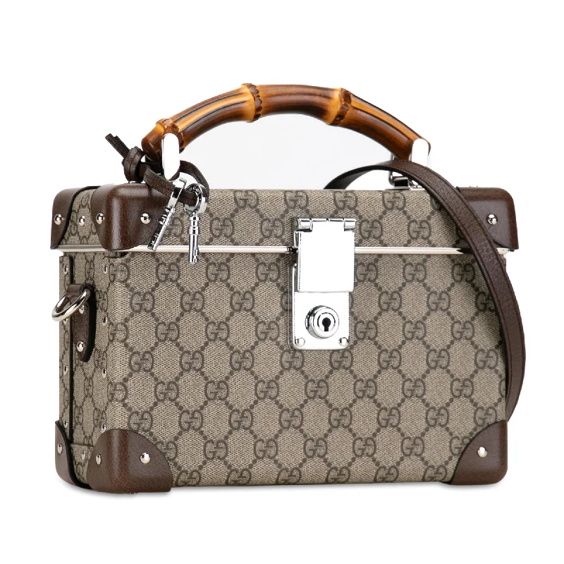 Ladies Gucci Dionysus bags with a star - shaped charmGucci GG Supreme Bamboo Vanity Bag 407Dy5)