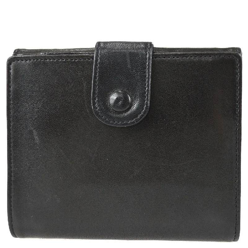 Chanel Vintage Inspired Handbag for Retro LoversChanel Bifold Wallet Black Lambskin