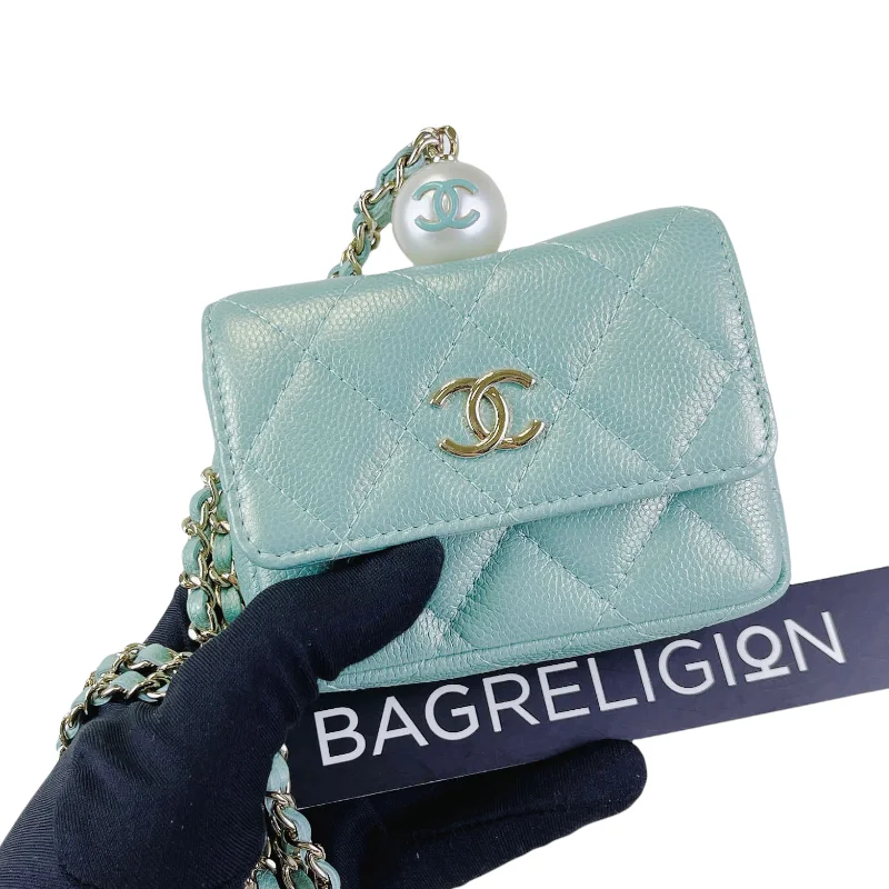 Chanel bags as wedding day accessoriesCaviar Quilted Pearl Card Holder Caviar Blue GHW