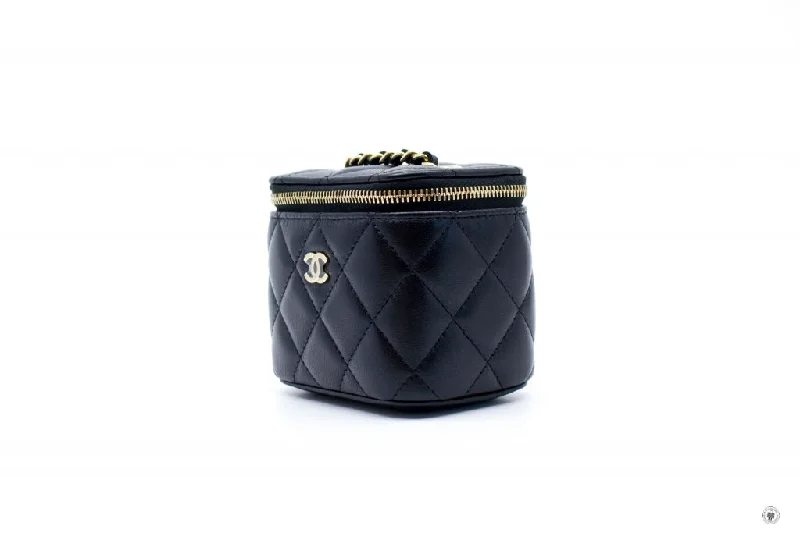 Chanel Small Crossbody Bag for TravelChanel AP1340Y04059 Small Vanity Case  Black   C3906 Lambskin Shoulder Bags Ghw