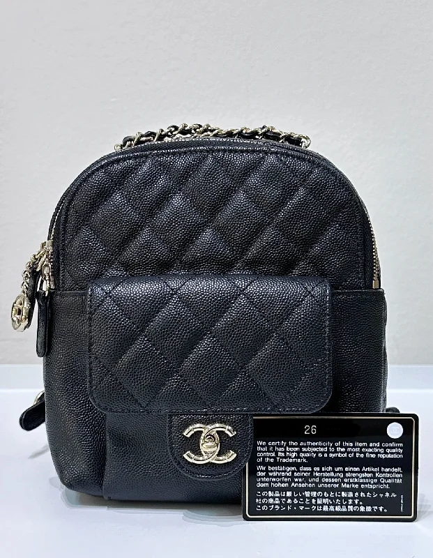 Chanel Classic Flap Bag for Evening PartyCHANEL Caviar Quilted Small CC Day Backpack Black