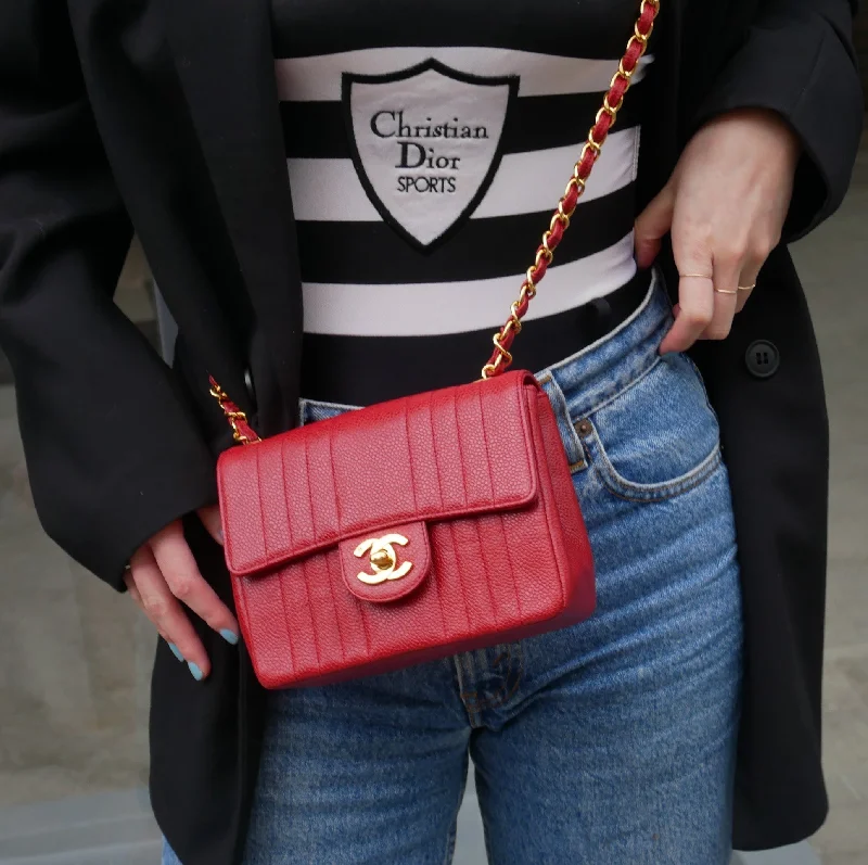 Chanel bags with modern touchesCHANEL 1991-1994 Vertical Classic Square Flap 17 Red Caviar 22112