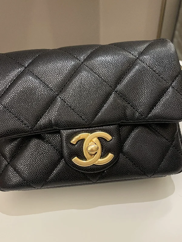 Chanel bags with modern touchesChanel 22A Twist Your Button Mini Flap Bag Black Caviar