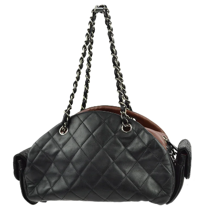 Chanel Luxury Handbag for High - End EventsChanel Black Lambskin Shoulder Bag