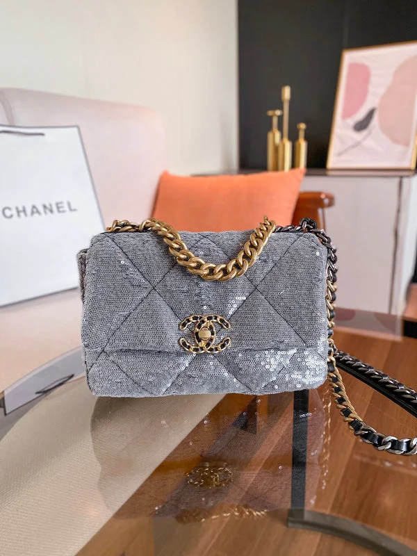 Chanel Designer Handbag with Unique DesignThe Arid Bag Shop new Luxury  - Chanel Bags - 462